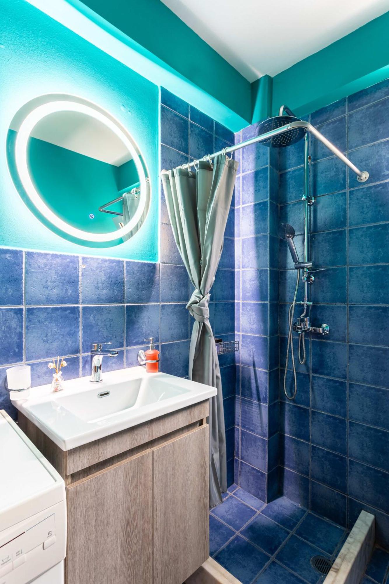 Downtown Central Suite With Private Parking Kalamata Dış mekan fotoğraf